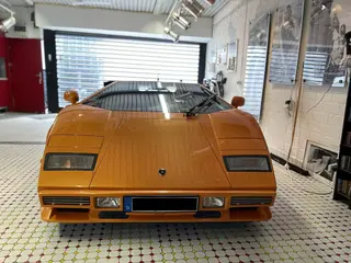 Oldtimer wertgutachten lamborghini countach orange frontansicht