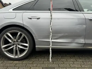 Schadensdokumentation audi a8 tuer delle messlatte